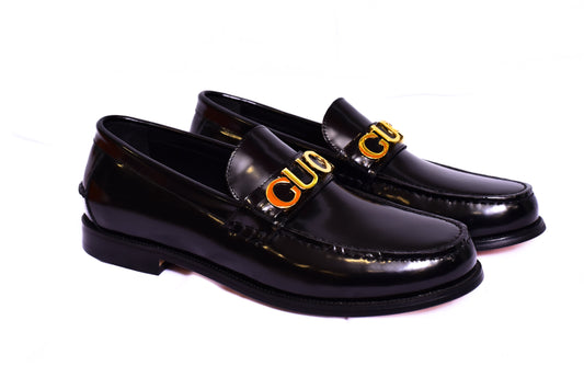 Luxurious Gucci Black Major Loafers With iconic gold horsebit detail